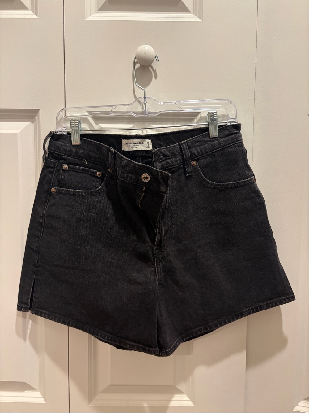 Abercrombie & Fitch Black Curve Love High-Rise Dad Denim Short